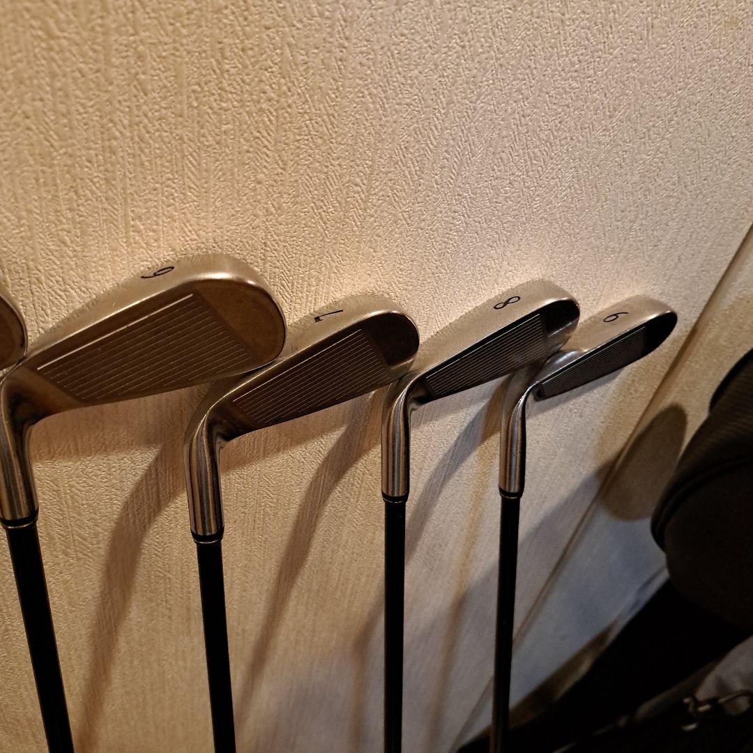 ゼクシオ　XXIOゴルフクラブセット　MIZUNOバッグ付き