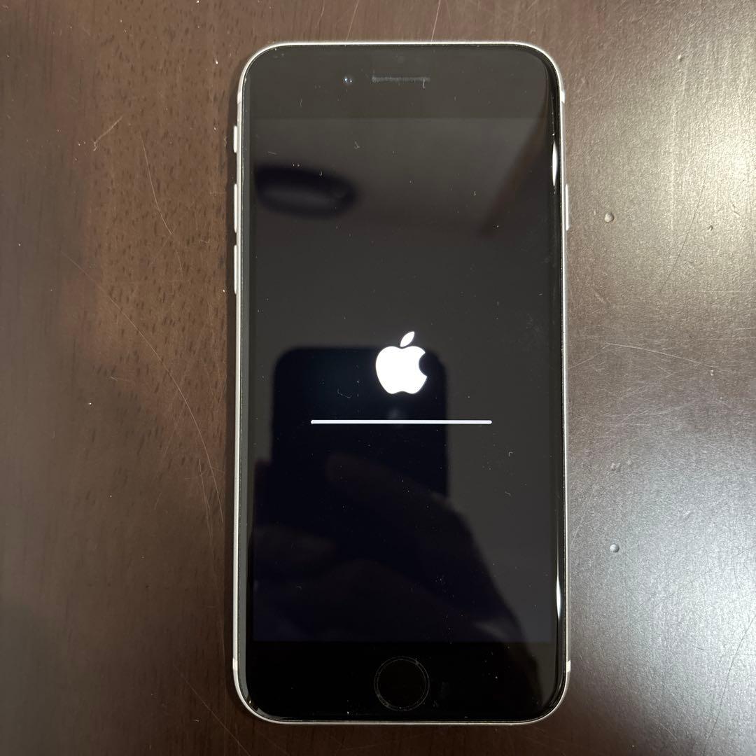 【美品】Apple iPhone SE (第2世代)