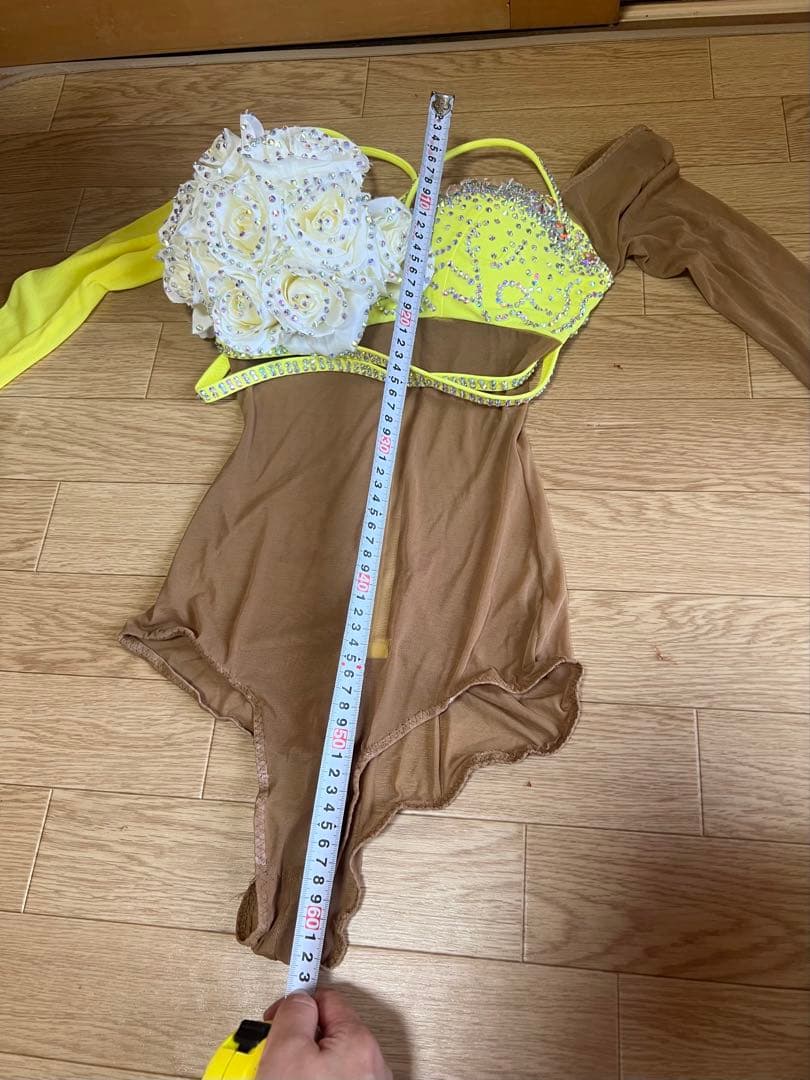 未使用に近い黄色ラテンドレス　サイズS~M ストレッチあり