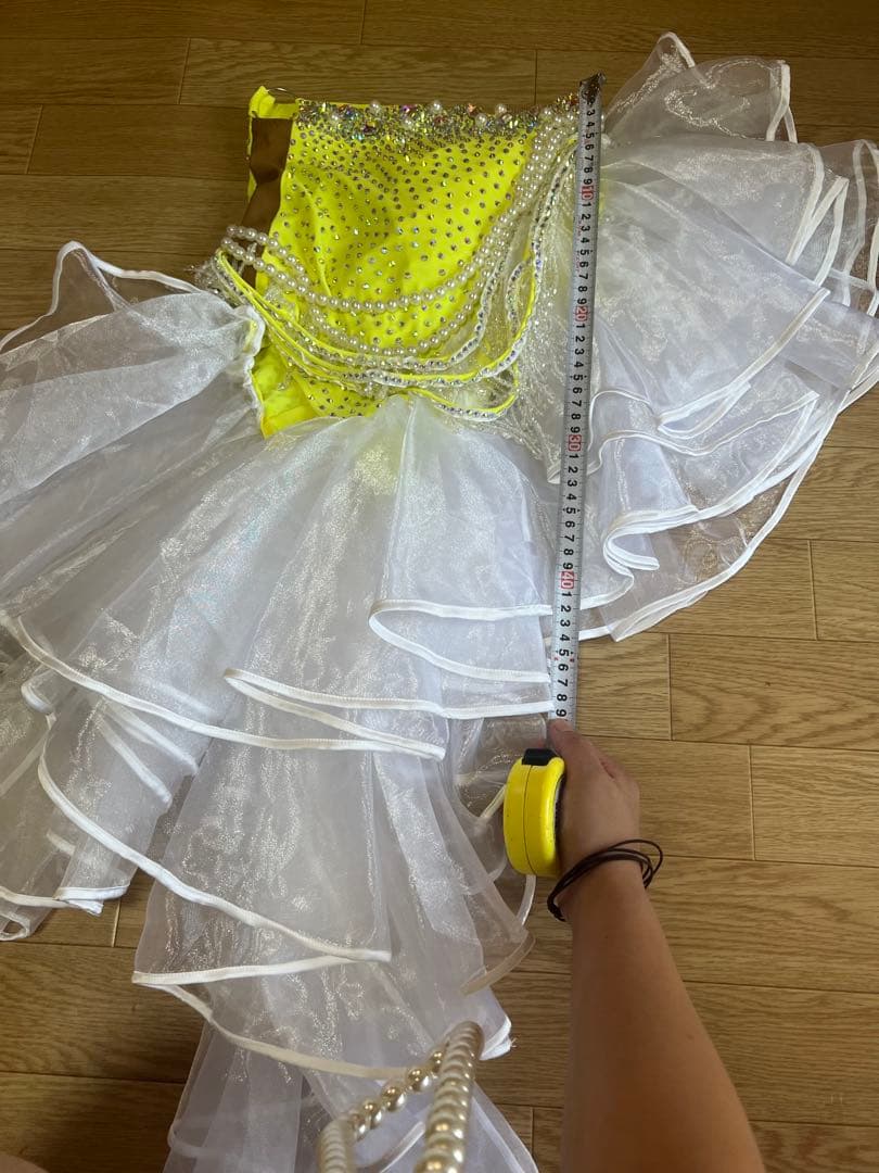 未使用に近い黄色ラテンドレス　サイズS~M ストレッチあり