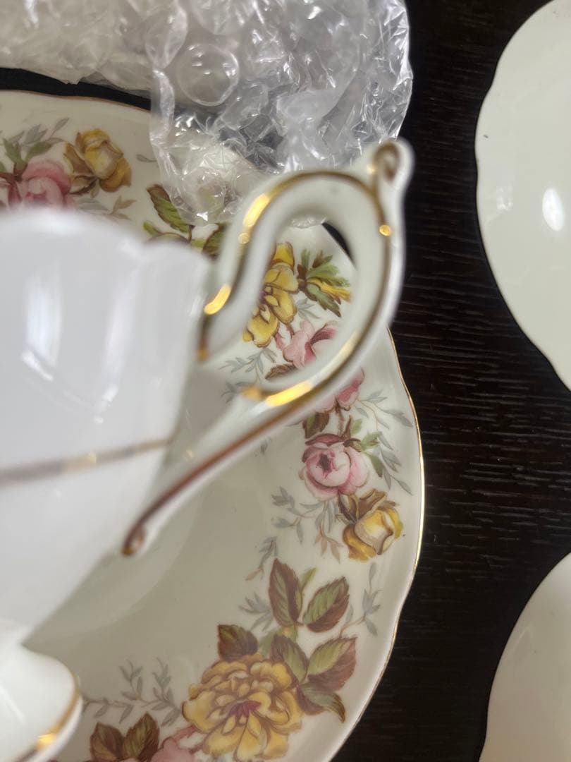 コールポート　アンティーク　ティーセット　5つ　カップアンドソーサー　セット