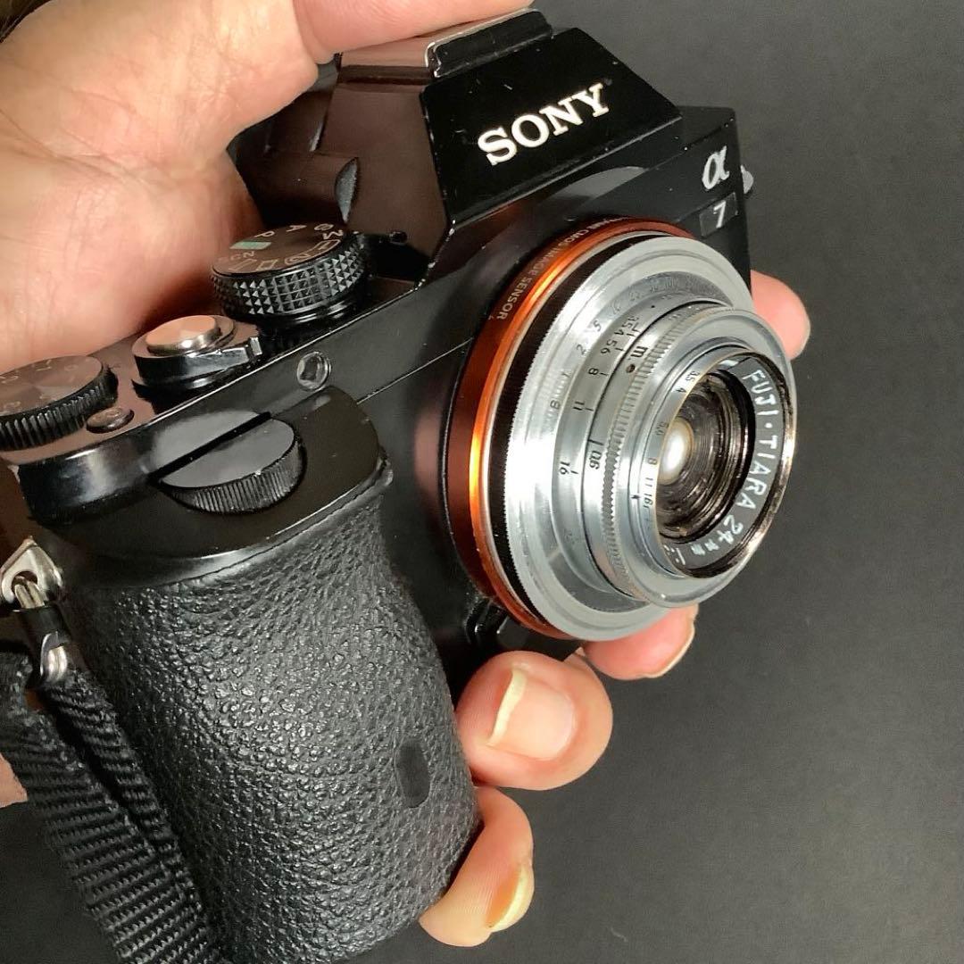 SONY α７用　大改造レンズ、最短26㎝　( FUJI, TIARA24mm)