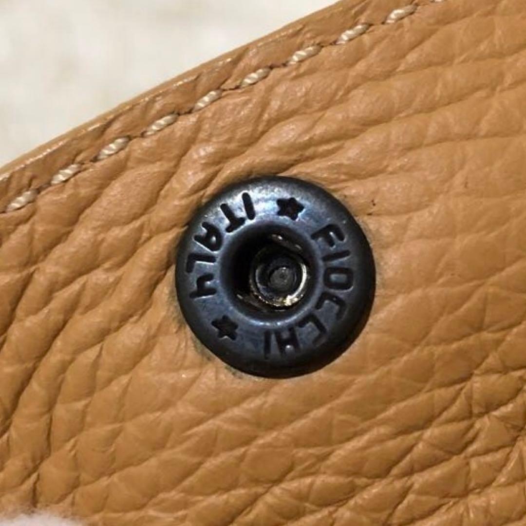 トッズ レザー ハンドバッグ