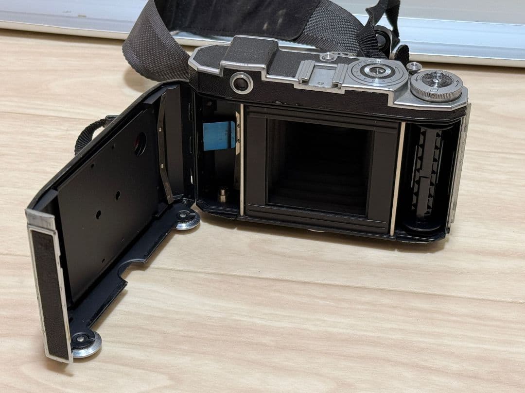 ZEISS IKON SUPER IKONTA 532/16 デジタルカメラ