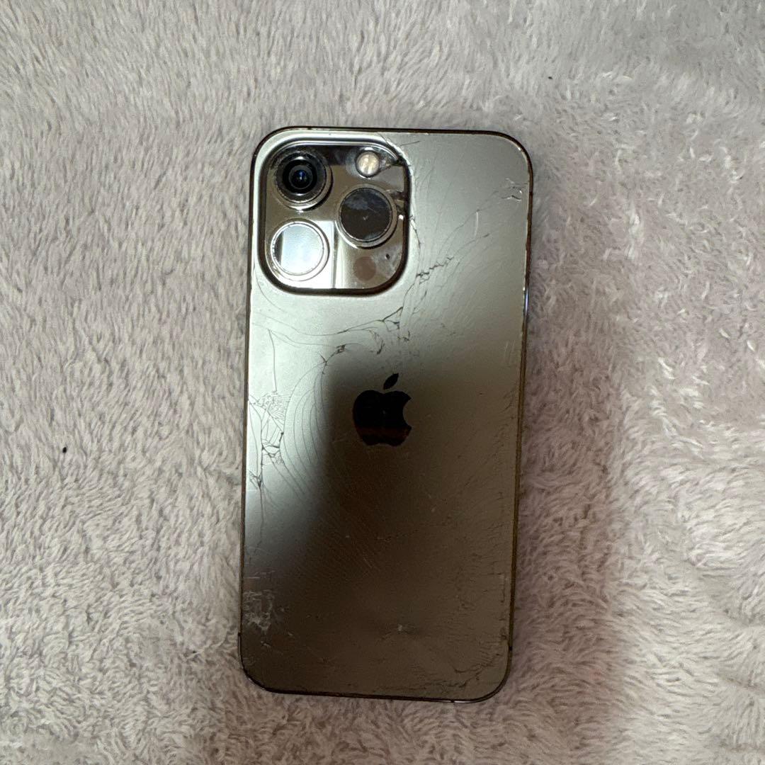 iPhone13pro本体