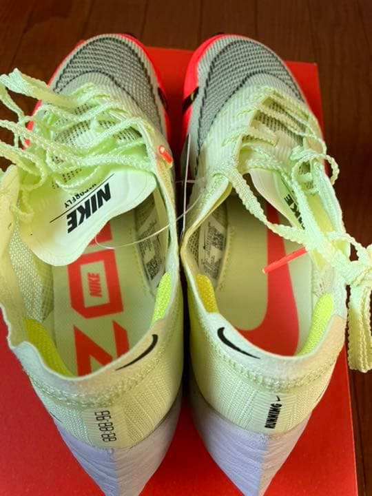 【期間限定値下げ】ナイキ ヴェイパーフライネクスト%2 (24cm)