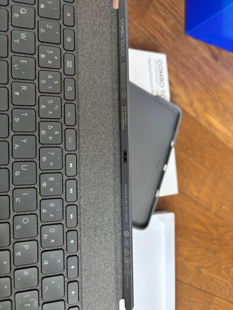 Combo Touch iPadキーボードケース 12.9インチ第五世代