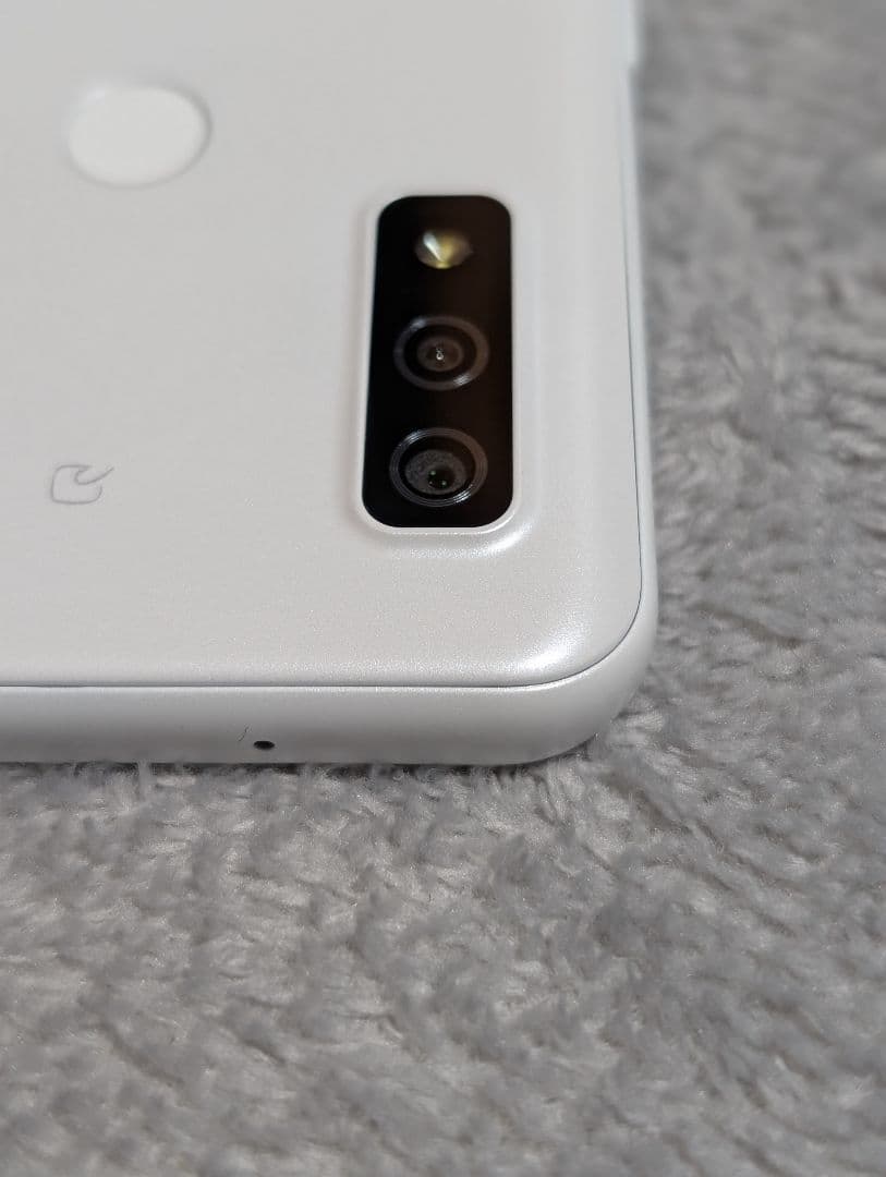 ※商品内容必読　arrows we fcg01 ホワイト