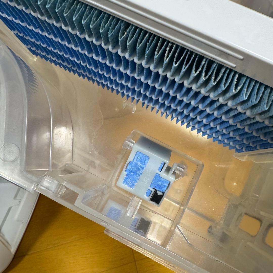 SHARP 乾燥機能付き加湿空気清浄機 KI-PD50-W ホワイト