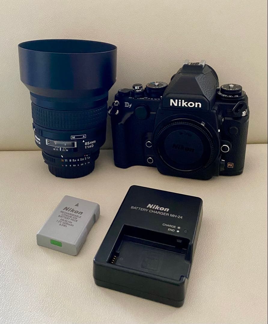 デジタルカメラ Nikon Df NIKKOR 85mm f1.4D