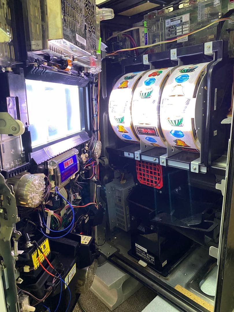 スロット実機　初代　魔法少女まどか⭐︎マギカ