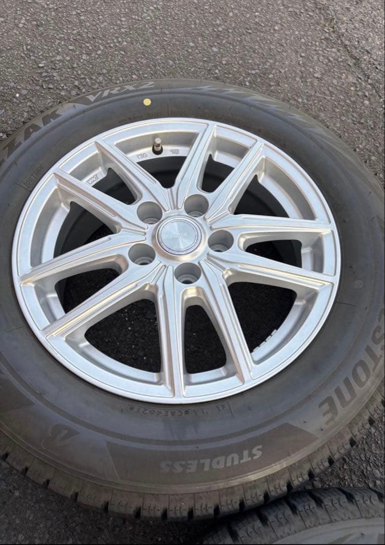 最終価格　引き取り限定　205/65R16 ブリヂストンVRX2 スタッドレス