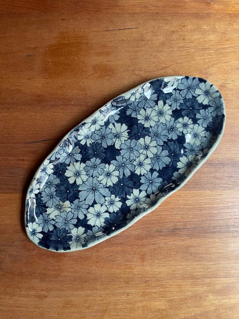 ⬇️辻修窯　⭐︎ コスモスがいっぱい　秋桜　有田焼