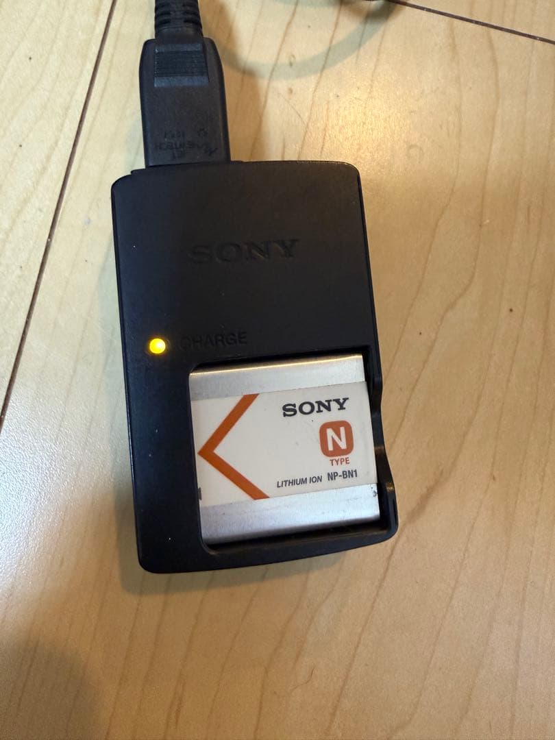 SONY Cyber-shot DSC-W570 英語版 デジカメ