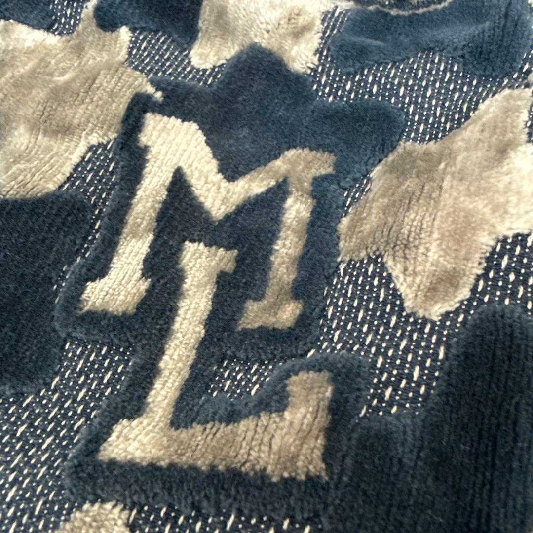 秋冬モデル　防寒　起毛　マークアンドロナ　パンツ　M〜L相当 総柄　紺　ネイビー