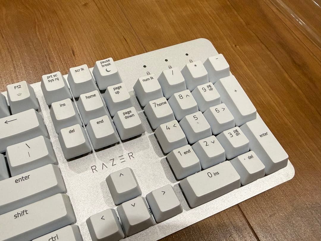 Razer Pro Type Bluetooth/2.4無線 キーボード US軸