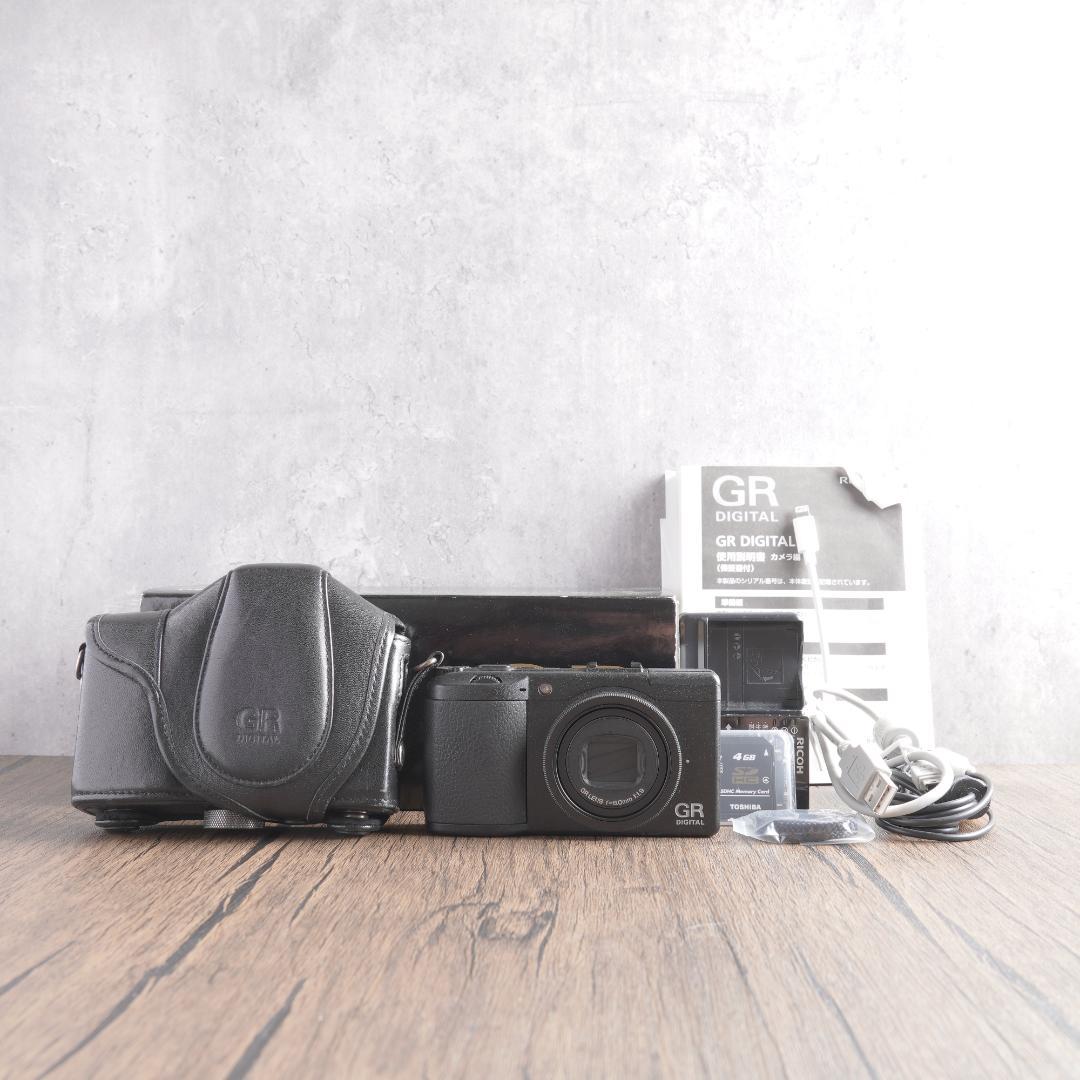 ✨ショット数2395回で美品✨インスタ撮影✨GR DIGITAL III　586