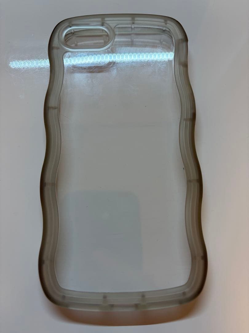 iPhone SE 第3世代 64GB スターライト SIMロックなし