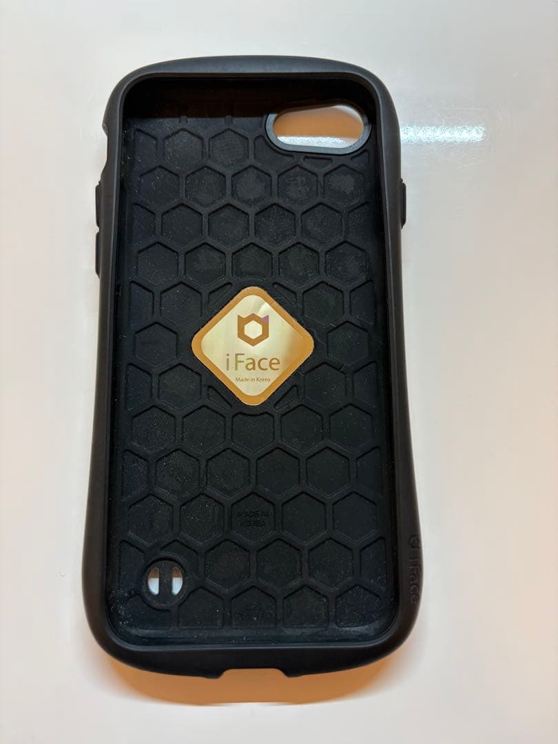 iPhone SE 第3世代 64GB スターライト SIMロックなし