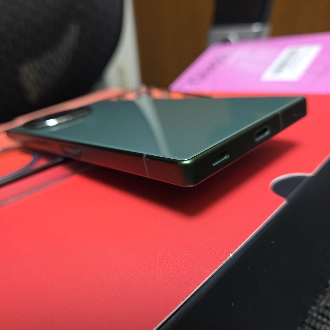 SHARP AQUOS R9 SH-M28 本体