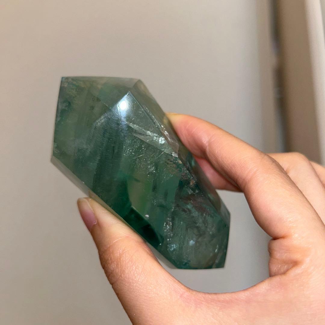 虹がすごい フローライト グリーン 天然石