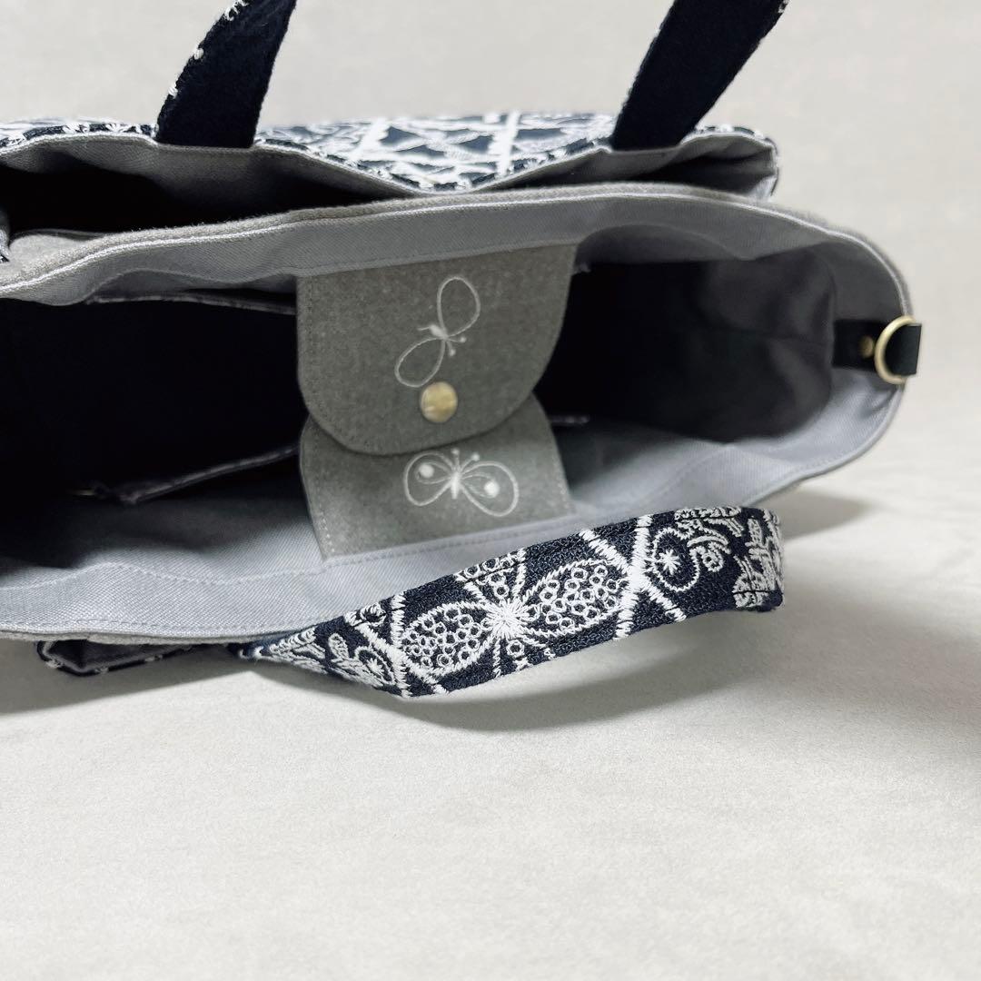 ハンドメイド　ミナペルホネン　大きなポケットのスクエアトート⑅︎◡̈︎*