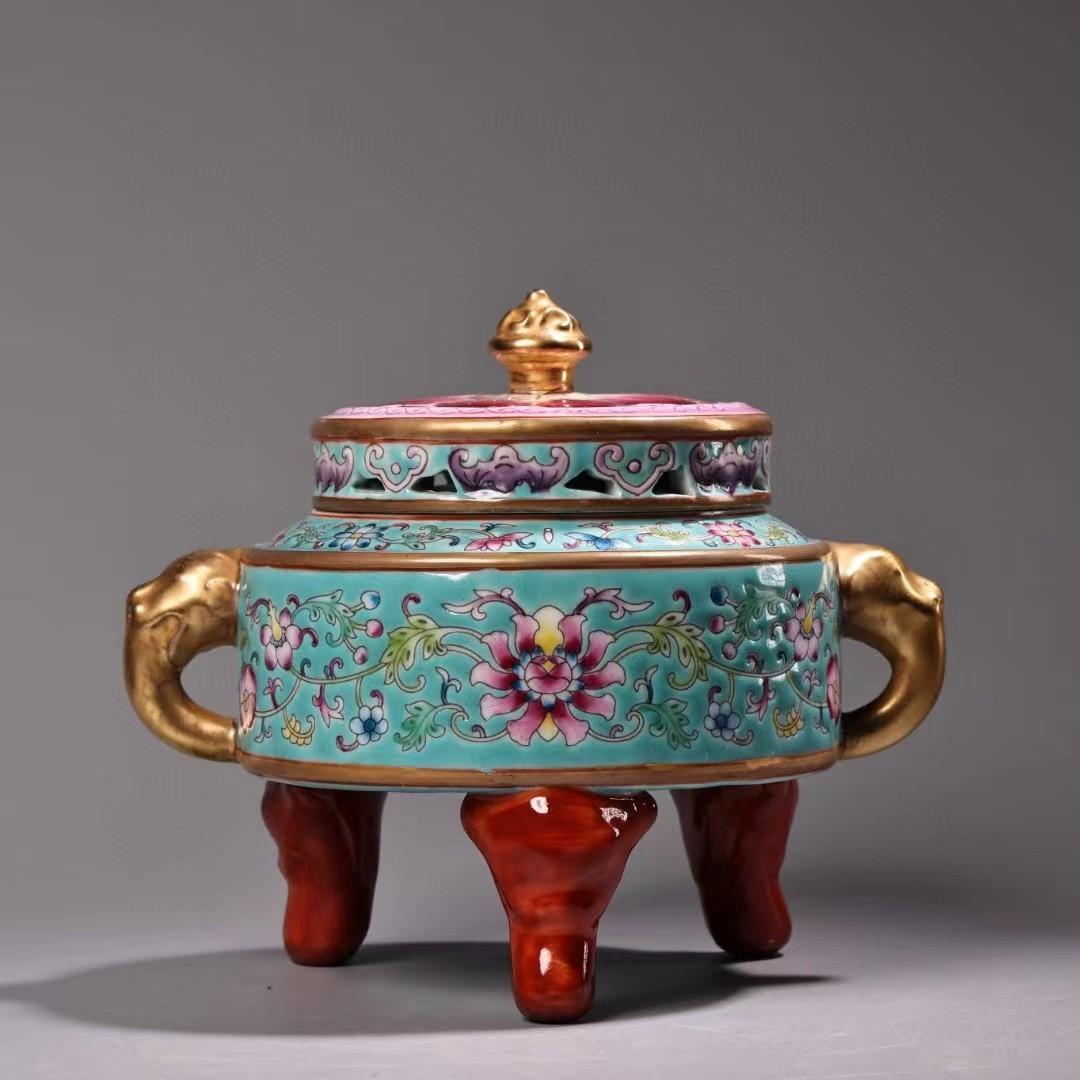 中国古美術・珍品旧蔵・七宝彩と鎏金磁器の熏香炉・純手描き・古陶瓷品・極細工・置物