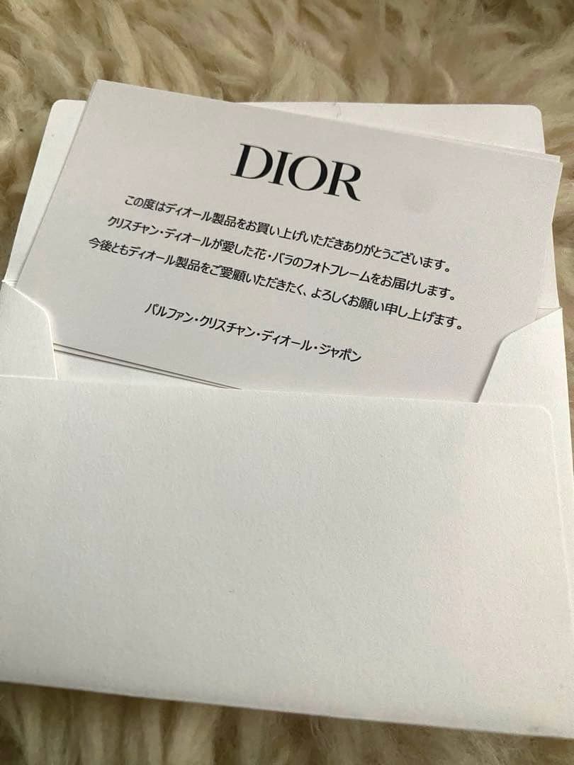 Dior プリザーブドフラワーアレンジメントフォトスタンド　ショップバック付き