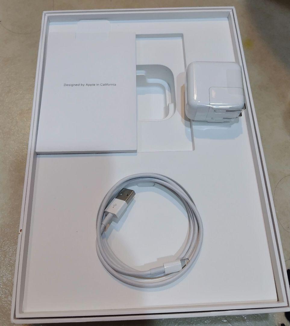 Apple iPad (第7世代) Wi-Fi 32GB　画面傷無　付属品未使用