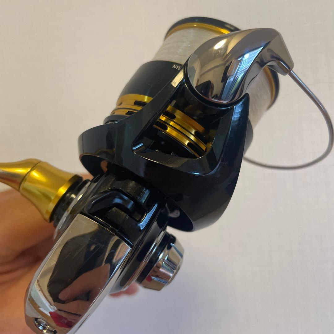 23レガリスLT2500S-XH　スピニングリール　レブロス　カルディア　レグザ