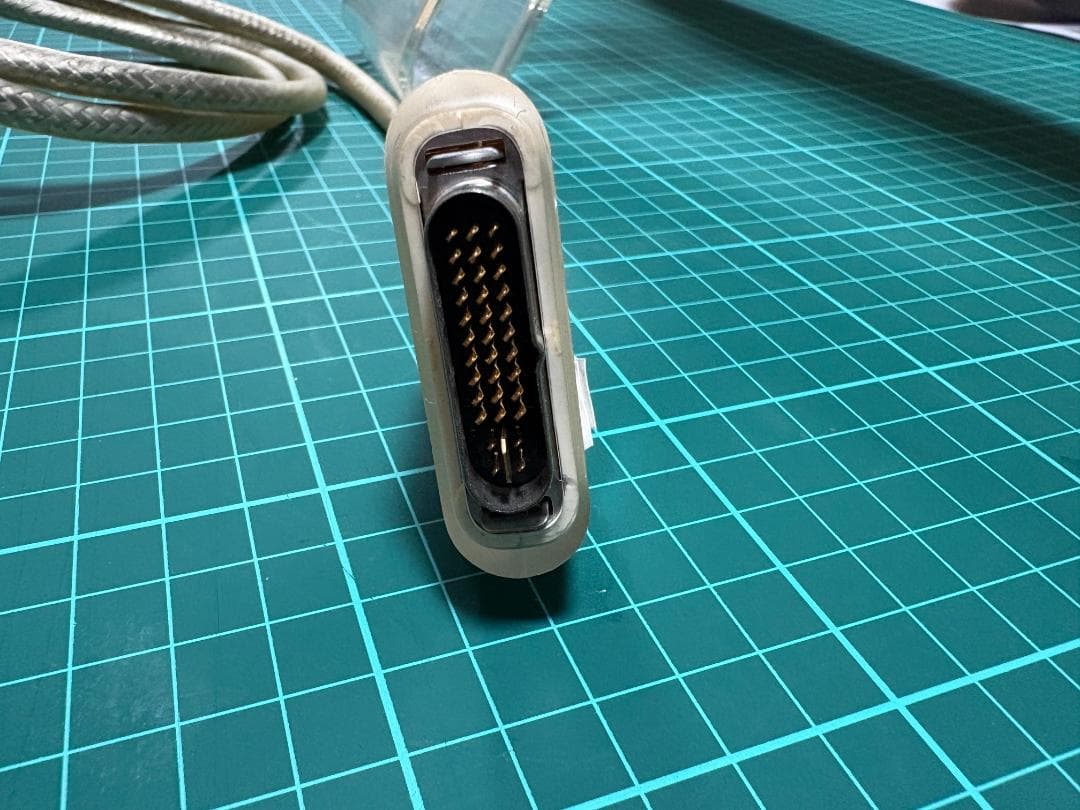 Apple Cinema Display 22インチ　液晶モニター　ADC端子