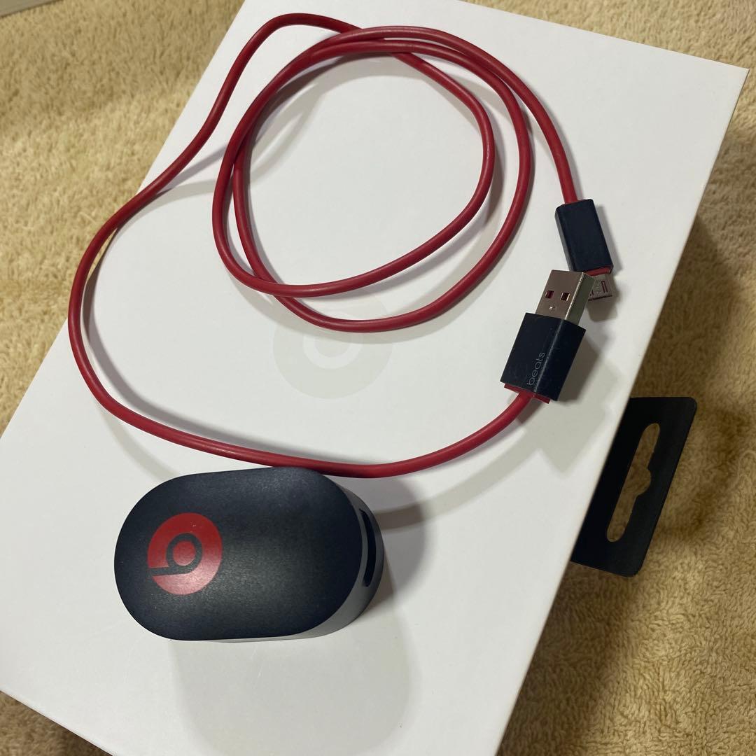 beats ビーツ　beatspill スピーカー　➕スタンド（新品未使用）