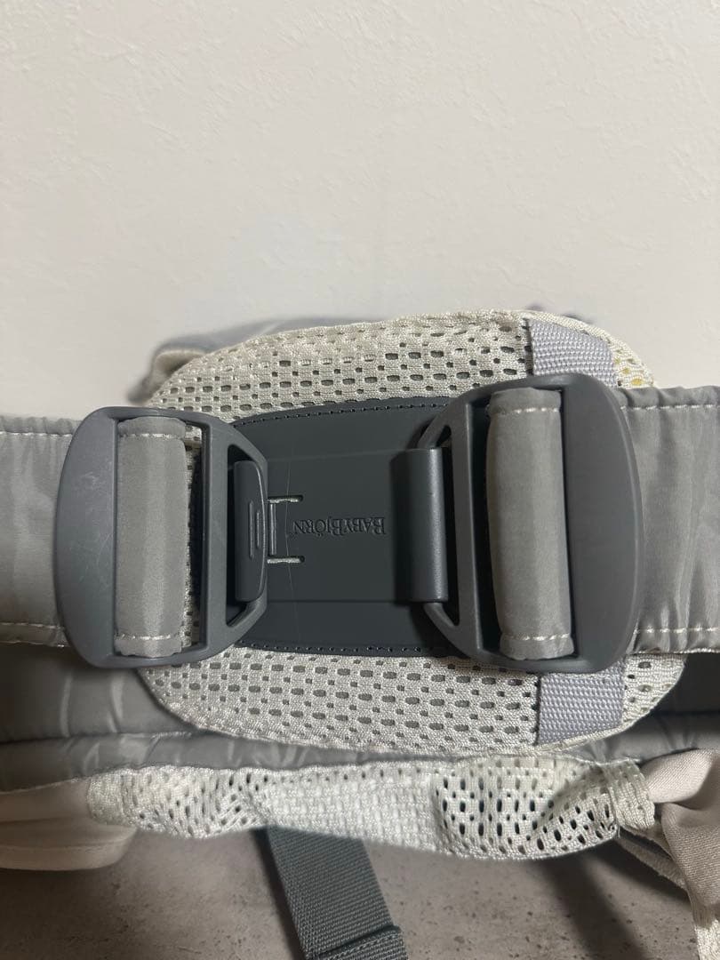 【美品】BABYBJÖRN Baby Carrier Harmony ホワイト