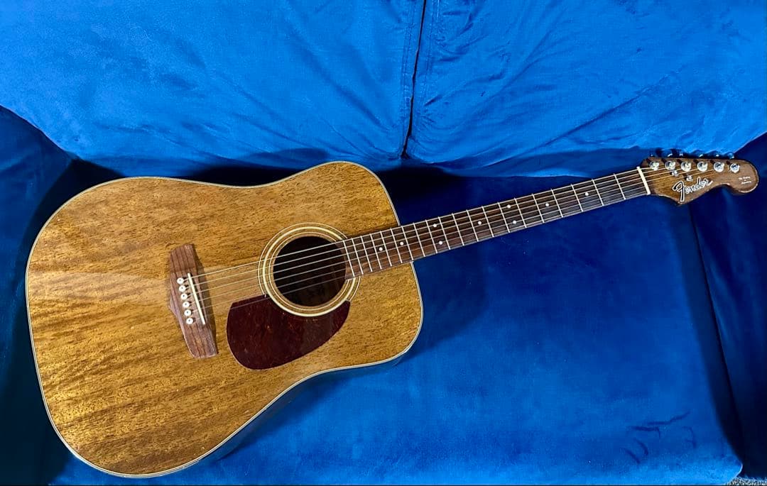 【希少激レア】Fender U.N.C.O Acousticギター幻