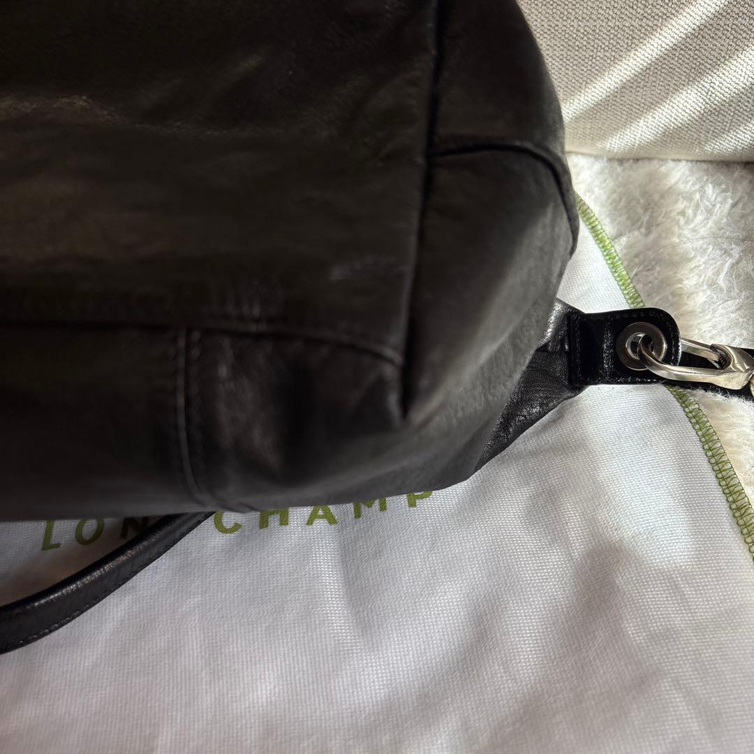 Longchampロンシャン　レザー　ショルダーバック　ブラック