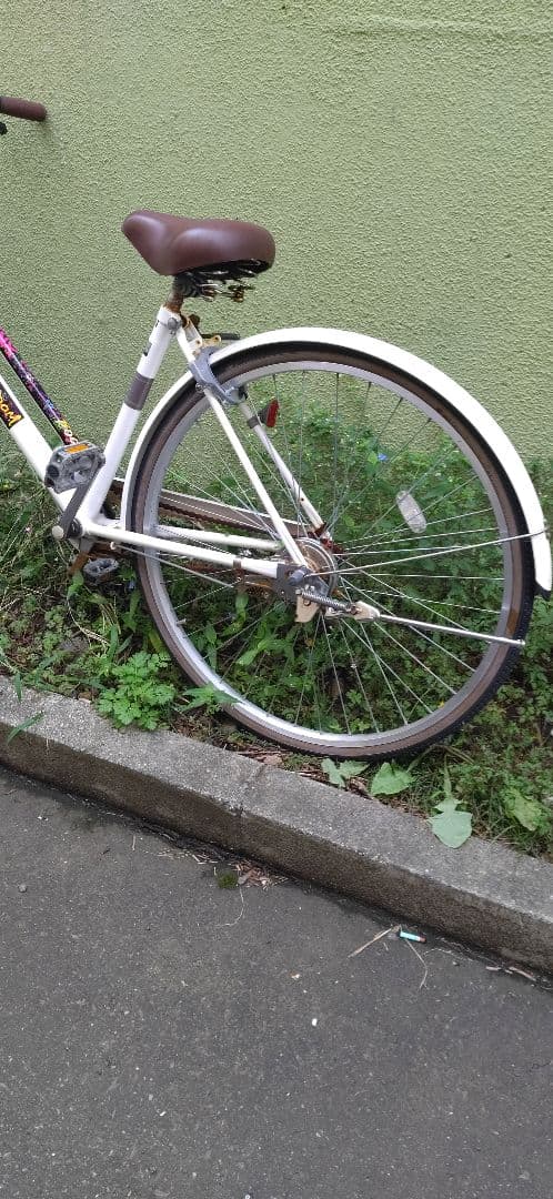 【札幌市内に引き取り限定】シティサイクル 27インチ ホワイト