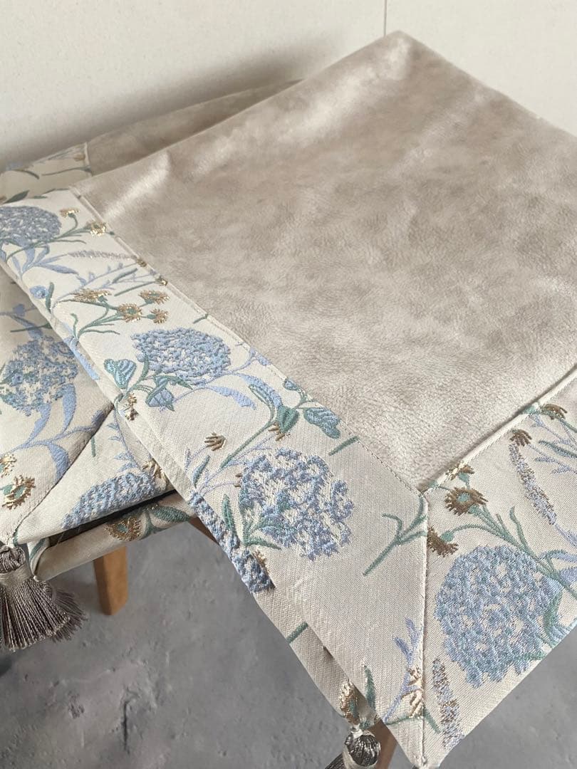 【再再再販】花柄ジャガード生地のハンドメイドタロットクロス