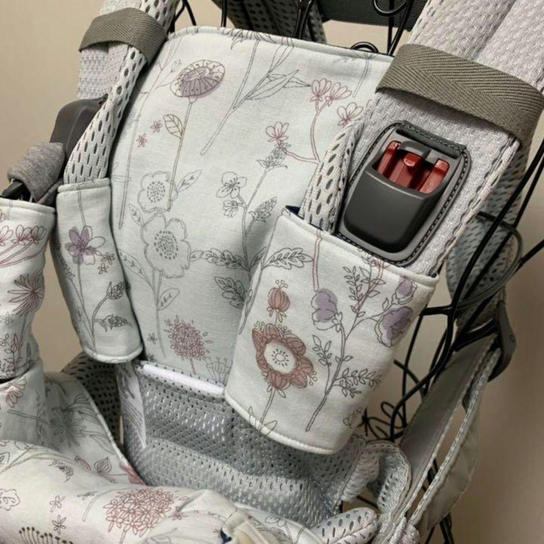 BABYBJÖRN抱っこ紐 ベビービョルン ハーモニーよだれカバーセット