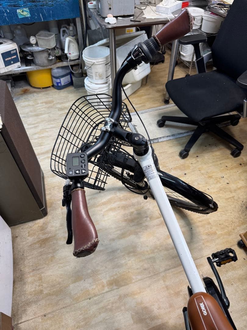 ゆったり乗れる街乗り パナソニック　ハリヤー カスタム 引き取り限定