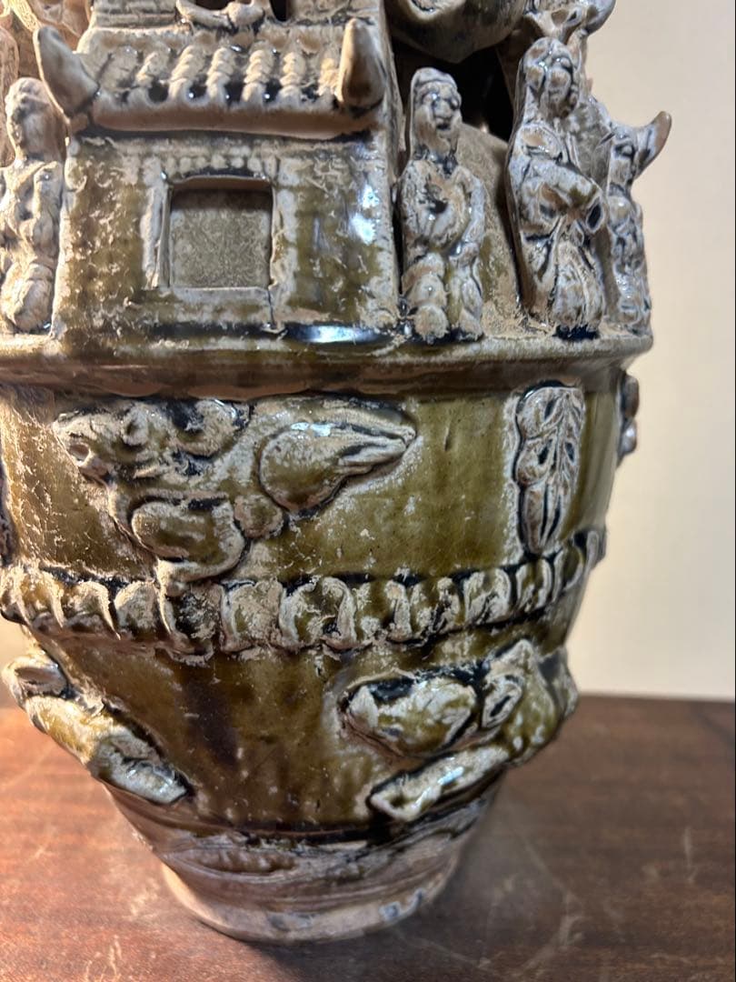 中国骨董　青磁神亭壺(せいじしんていこ) 漢緑釉　三国時代