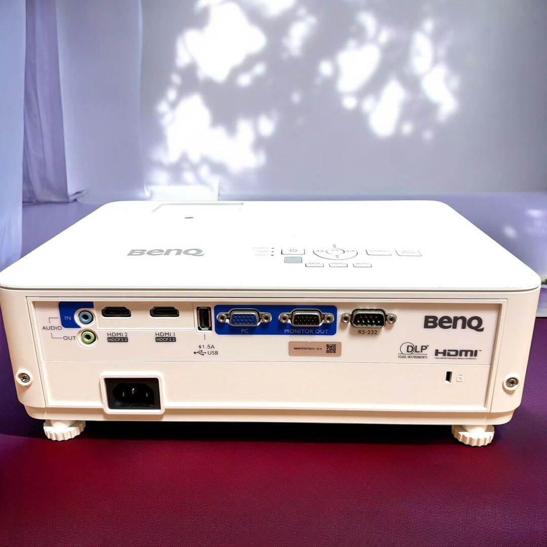 ☆点灯時間506H美品 BenQ TH685 フルHD ゲーミングプロジェクター