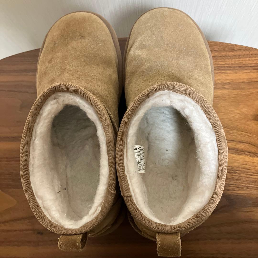 UGG クラシックウルトラミニプラットフォーム　厚底ブーツ　24cm
