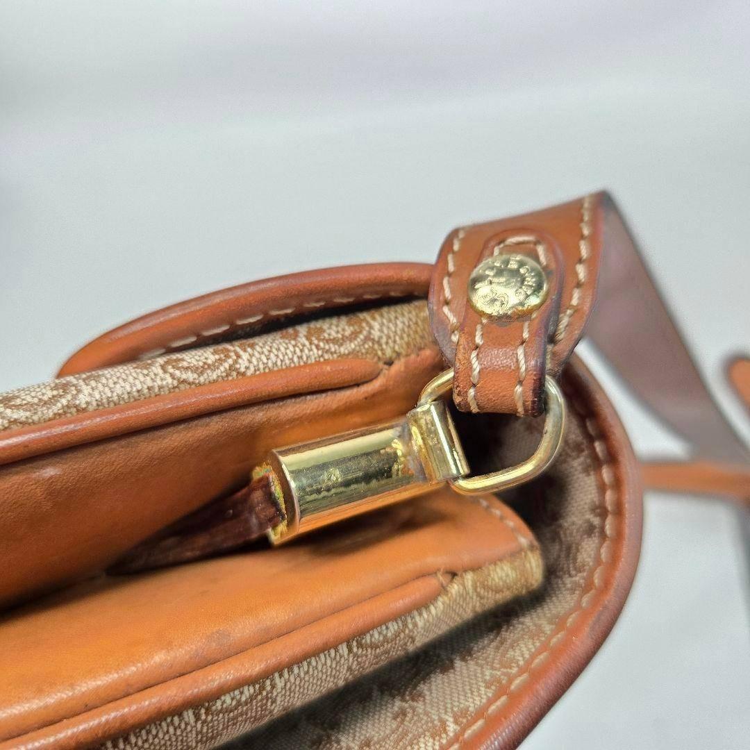 美品 CELINE ショルダーバッグ アコーディオン マカダム柄 トリオンフ