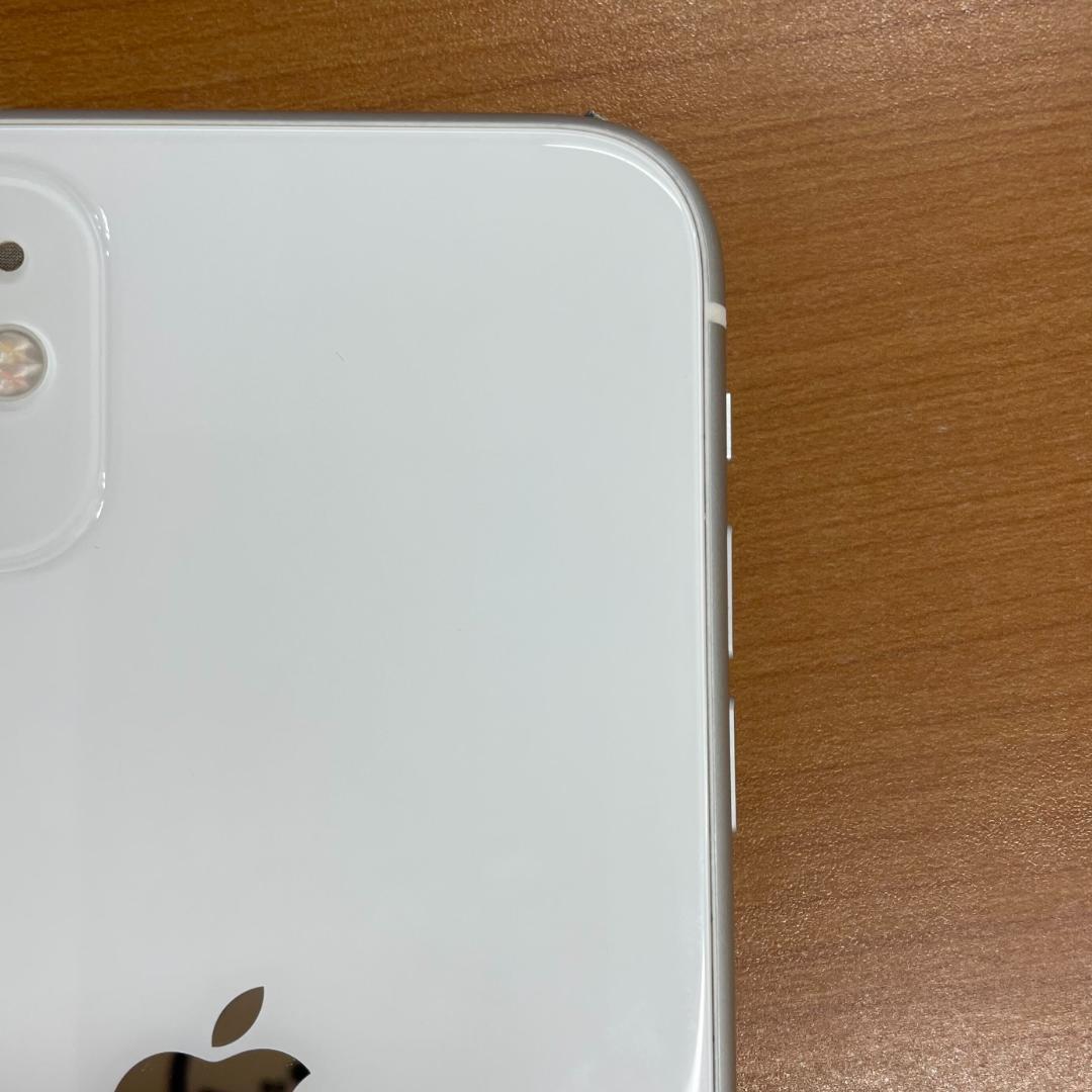 B*︎様 動作確認済み iPhone 11 64GB ID:J6149