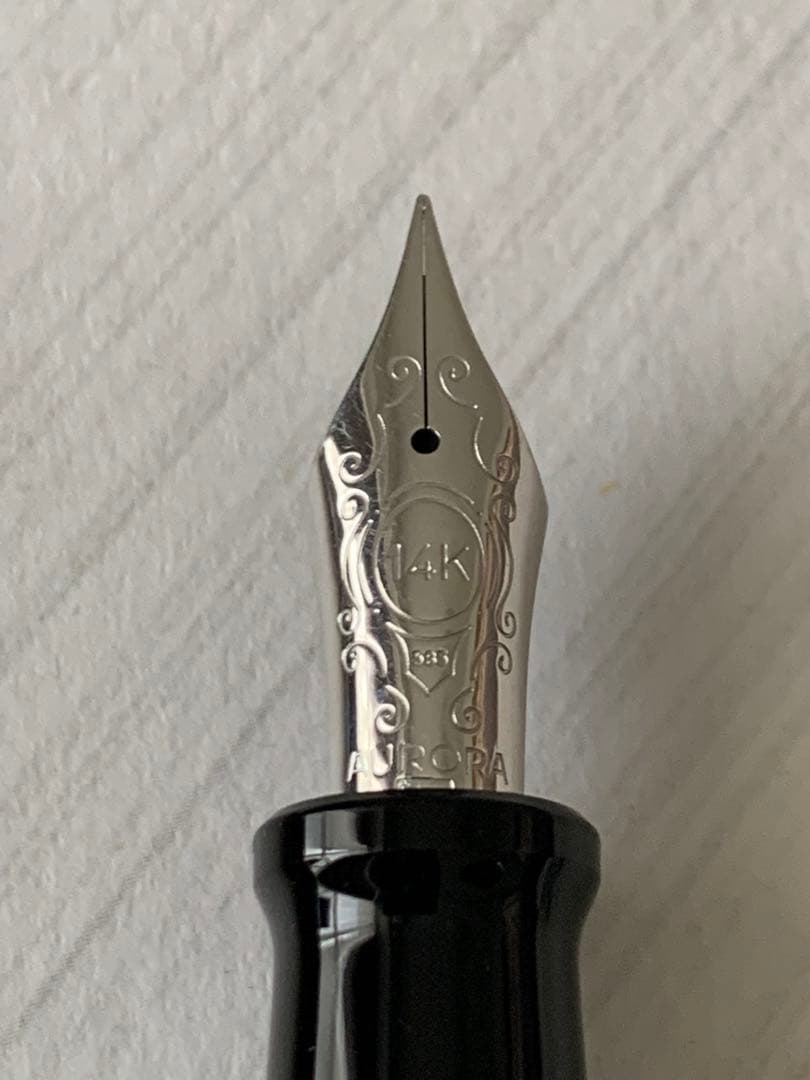 AURORA タレンタム 万年筆 14K ペン先