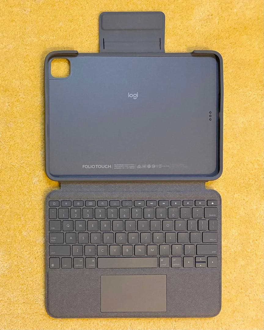 ロジクール iPad Pro 11インチ トラックパッド付き キーボードケース