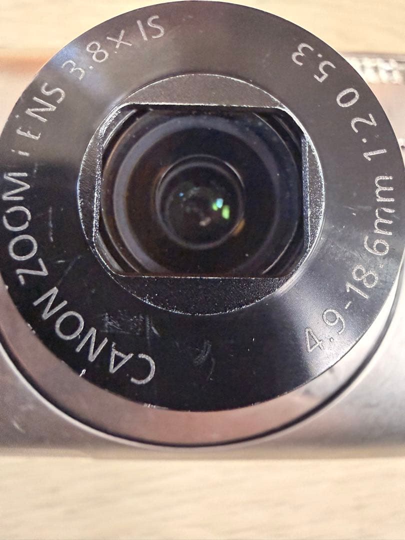 Canon IXY 30Sコンパクトデジタルカメラ