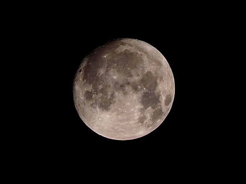 OLYMPUS OM-D E-M10 Mark II　ダブルズームレンズキット