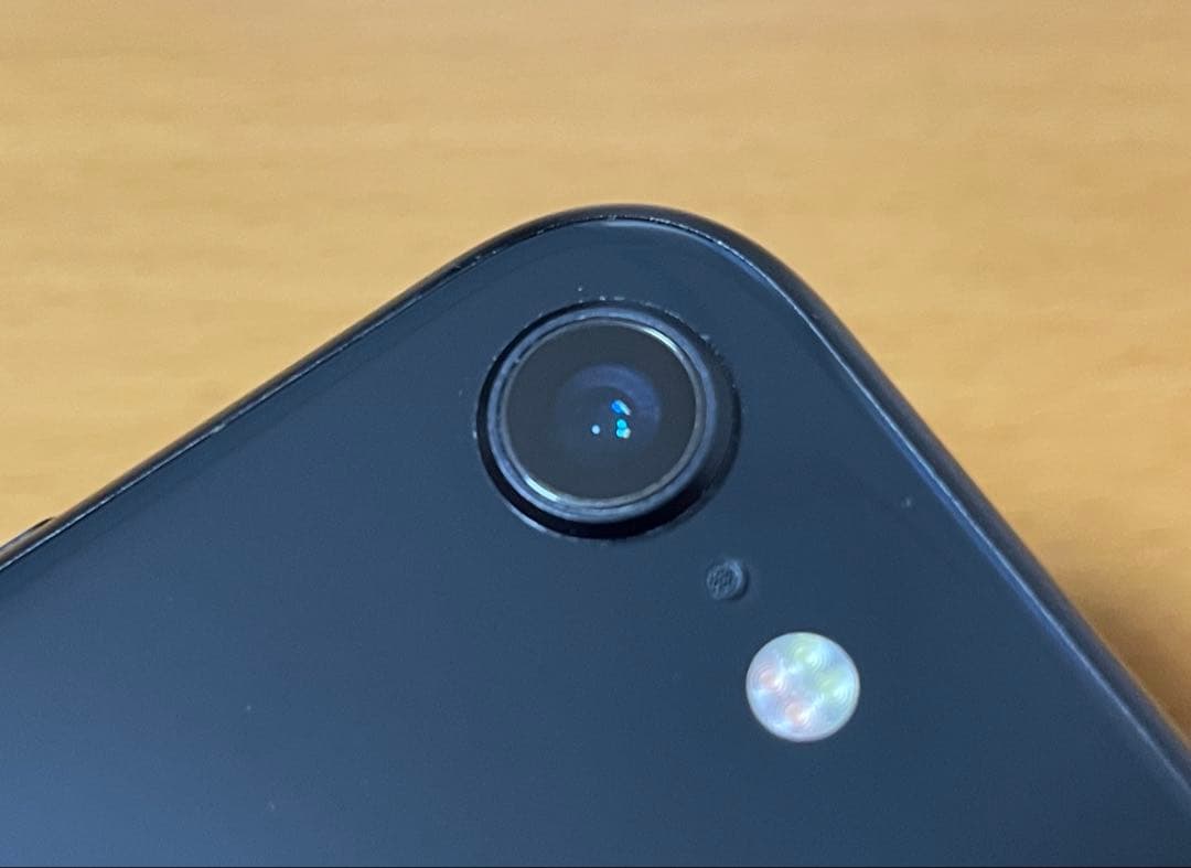 ◆海外版◆iPhone SE2◆BLACK/128GB/シャッター音無し