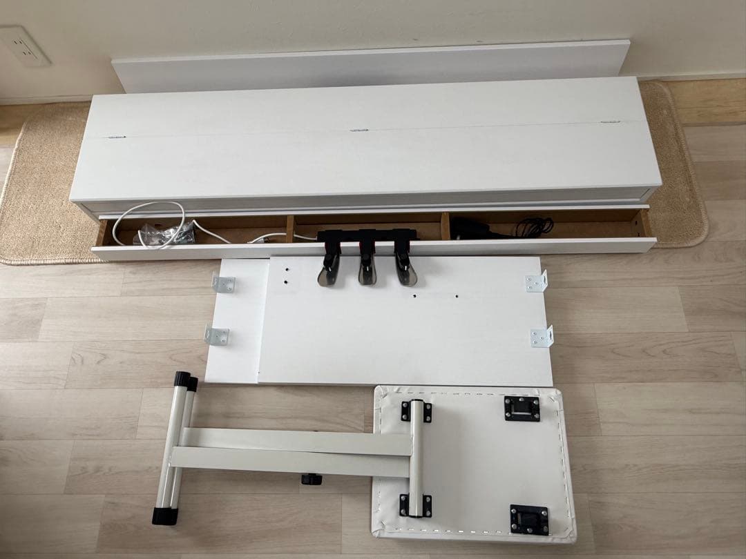 lulu！ホワイトデジタルピアノ88鍵 3ペダル⭐︎電子ピアノ⭐︎超美品⭐︎